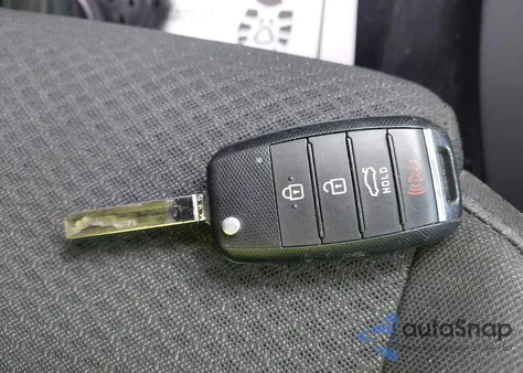 2018 Kia Optima Lx z USA, uszkodzony, nr VIN 5XXGT4L30JG190157